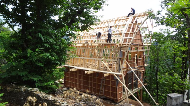Patrick Bouchain, Loïc Julienne, Sébastien Eymard, Jean Lautrey - Les Bogues du Blat - en cours Vallée de la Drobie, Parc Naturel Régional des Monts d’Ardèche
