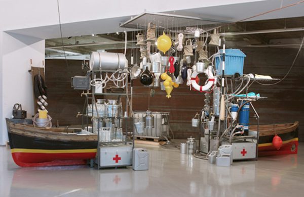 Lucy + Jorge Orta à la 9e biennale de Shangai